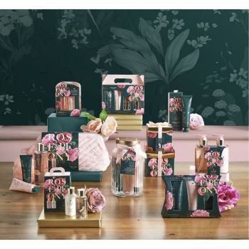 The Luxury Bathing Velvet Rose & Peony Glamorous Glow Gift Set [CB2407]